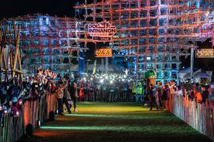 BIB: 055959, 292020
                            <button type="button" onclick="openModal(19032334)" class="btn btn-primary btn-sm float-right btn-popup" data-toggle="modal" data-target=".modal-high-quality">
                        <i class="fas fa-shopping-cart"></i> Add to Cart
                    </button>
                                            <button type="button" onclick="isThisMe(19032334, true)" class="btn btn-success btn-sm float-right btn-popup btn-isme hidden" data-toggle="tooltip" data-placement="bottom" title="นี่คือรูปของคุณใช่ไหม คลิกที่นี่เพื่อเอาเข้าอัลบั้ม">
                        <i class="fas fa-plus"></i> Add to album
                    </button>
                    <button type="button" onclick="isThisMe(19032334, false)" class="btn btn-warning btn-sm float-right btn-popup btn-isnotme hidden">
                        <i class="fas fa-ban"></i> Remove from album
                    </button>